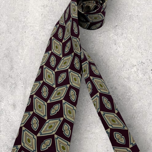 CHRISTIAN DIOR Burgundy/Beige Geometric Art Silk LUXURY Tie ITALY - Picture 5 of 5